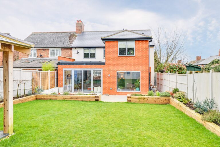 Nationserv Builders | Insurance Repairs | Home Extensions | Stevenage | Hitchin | London