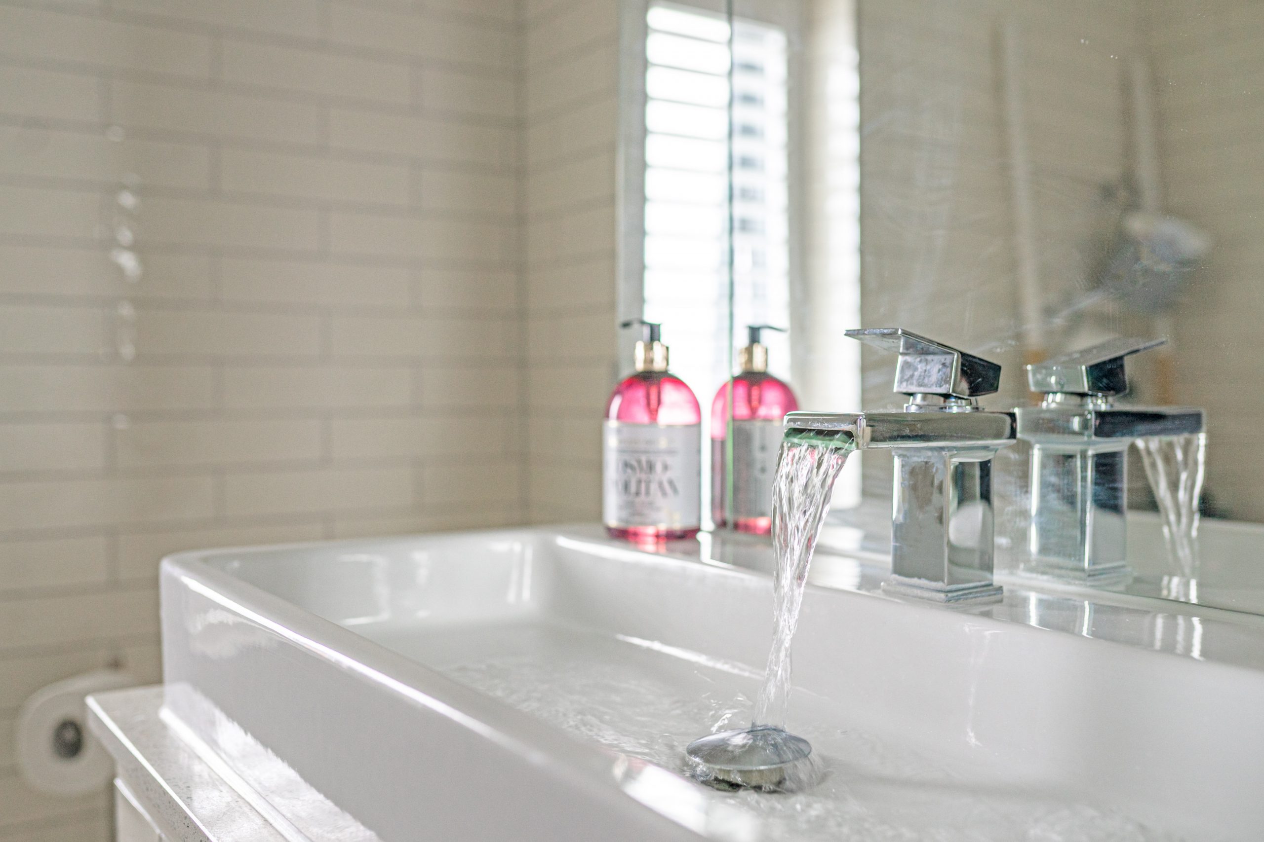 bathroom fitting hertfordshire